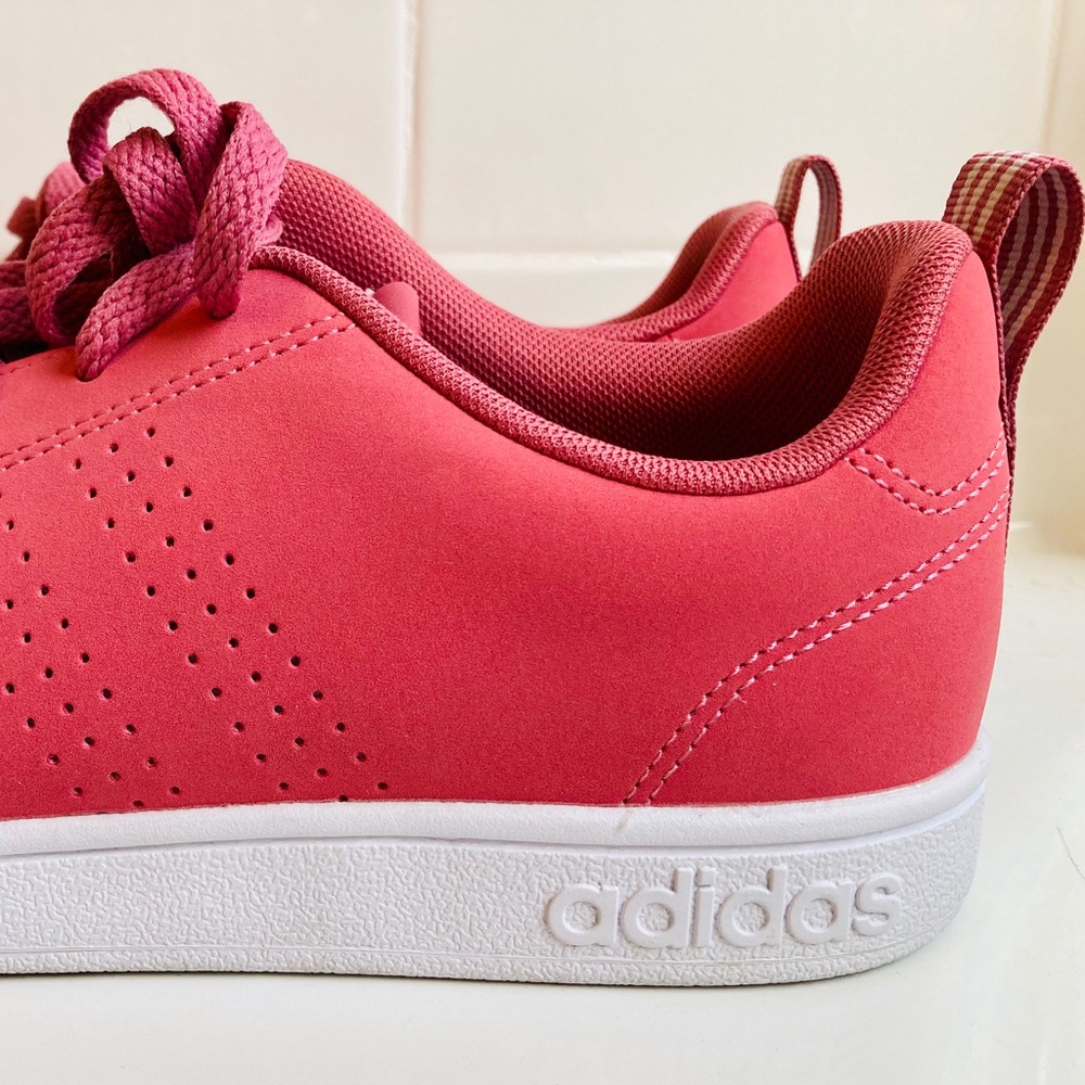 Classic ADIDAS sneakers - Picture 3 of 3